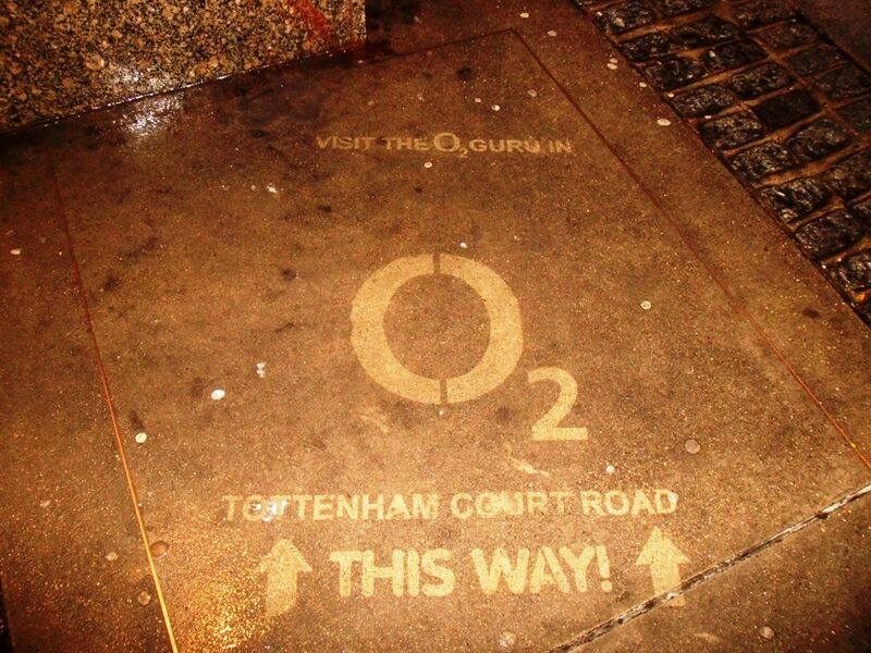 lean graffiti by clean advertising for o2 mobile phones
